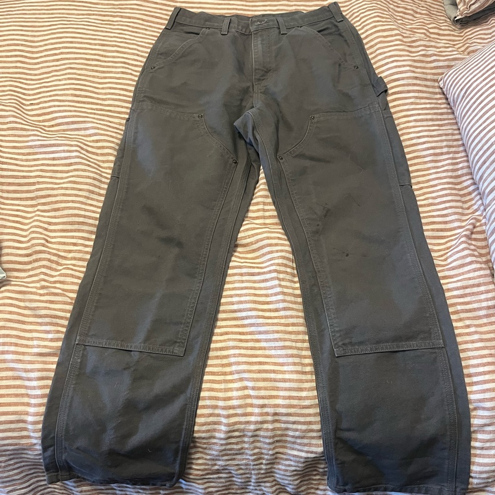 Carhartt 28 x 30 in great condition